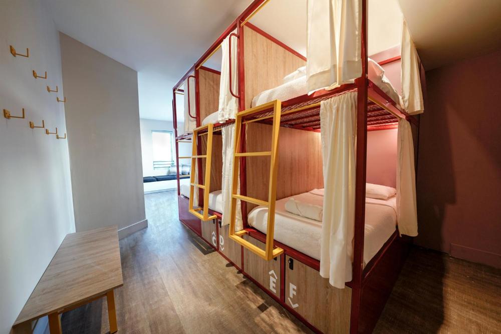 Bed in 6-Bed Dormitory Room interior